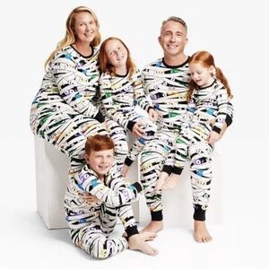 TARGET The Hyde & EEK! 👻 Line Glow In The Dark Mummy & Monsters Sleep Set SZ: M